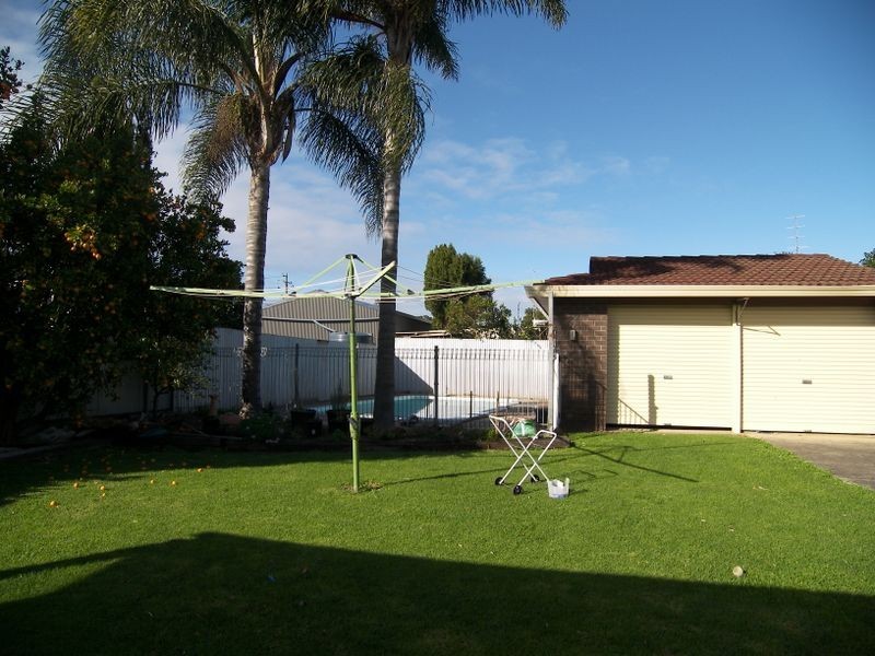 71 Deakin Street, Oak Flats NSW 2529