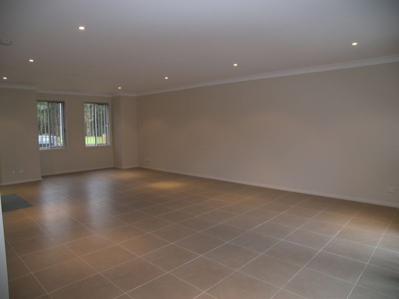 1/41 Wattle Road, Flinders NSW 2529