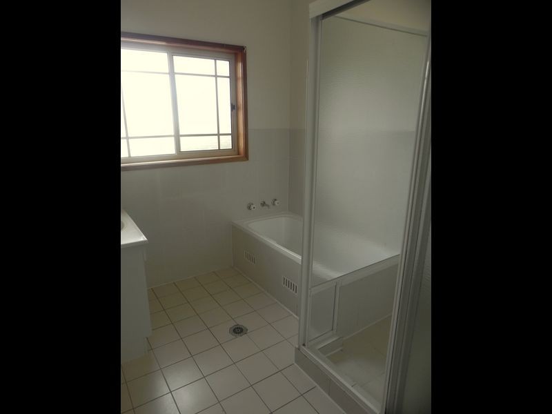 1/125B Koona Street, Albion Park Rail NSW 2527