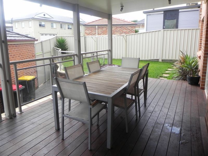 30 Lakewood Bvd, Flinders NSW 2529