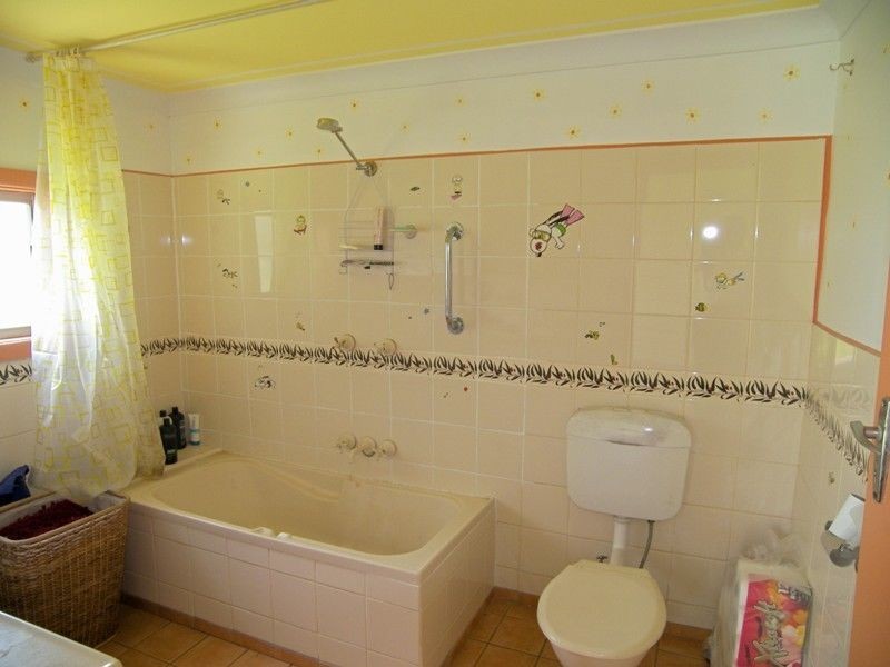 1 Fitzgerald St, Cringila NSW 2502