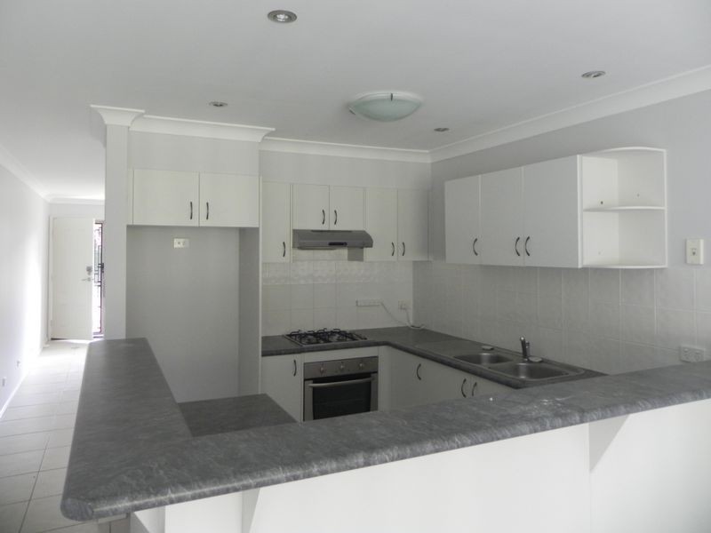 43 Stubbs Road, Albion Park NSW 2527