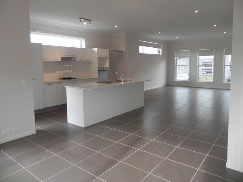 21 Galleon Ave, Shell Cove NSW 2529