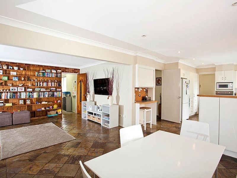 9 Towns St, Shellharbour NSW 2529