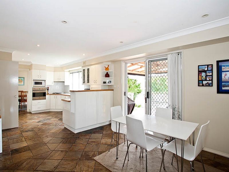 9 Towns St, Shellharbour NSW 2529