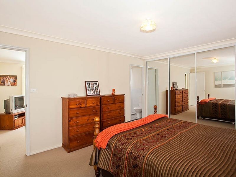 9 Towns St, Shellharbour NSW 2529