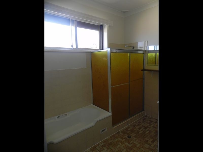 98 Koona Street, Albion Park Rail NSW 2527
