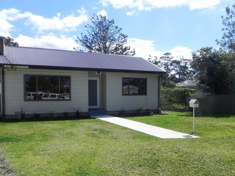 13 Karoo St, Albion Park Rail NSW 2527