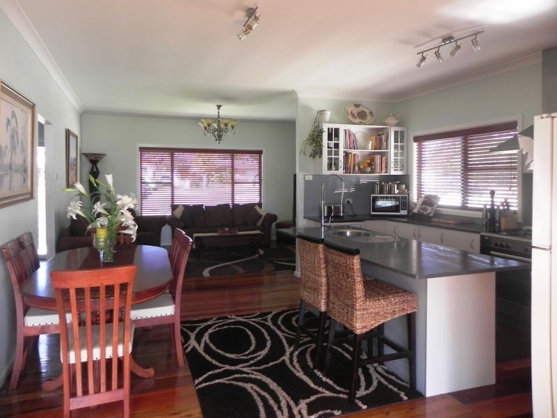 13 Karoo St, Albion Park Rail NSW 2527