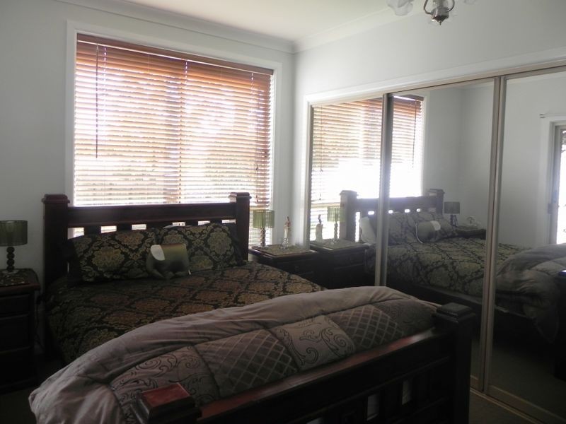 13 Karoo St, Albion Park Rail NSW 2527