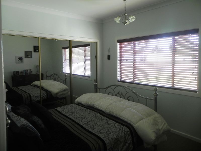 13 Karoo St, Albion Park Rail NSW 2527