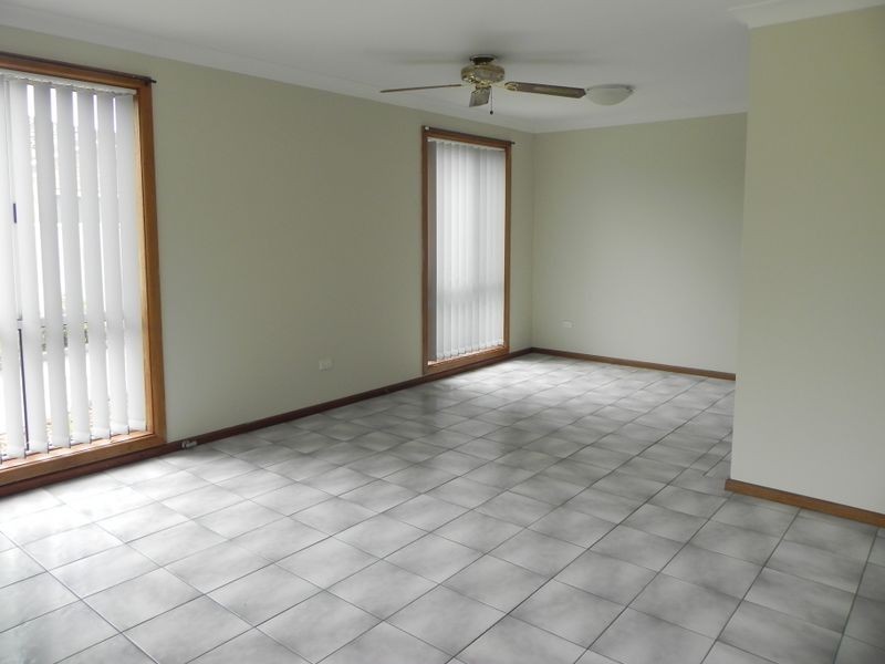 2/191 Tongarra Road, Albion Park NSW 2527