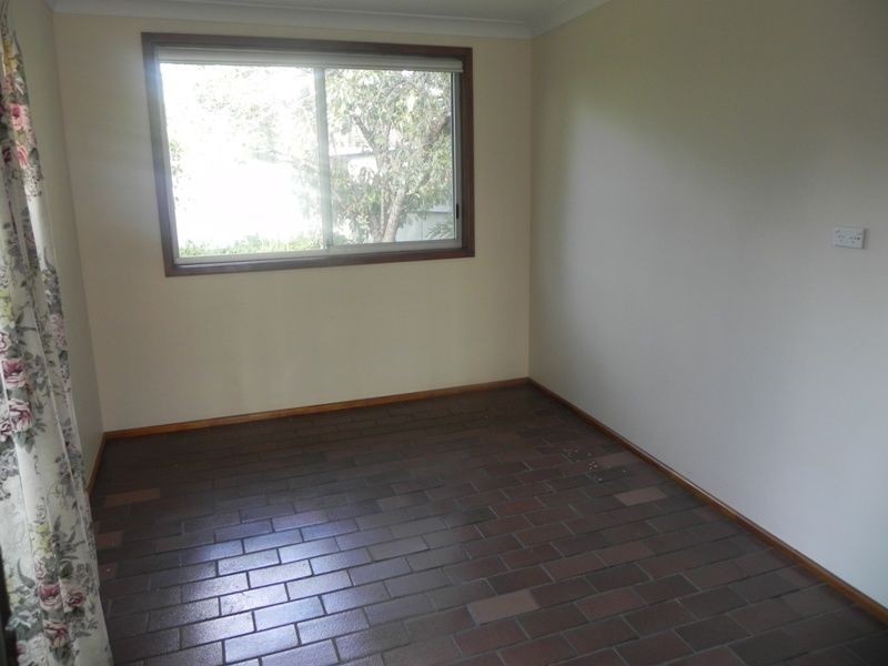55 Poplar Ave, Albion Park Rail NSW 2527