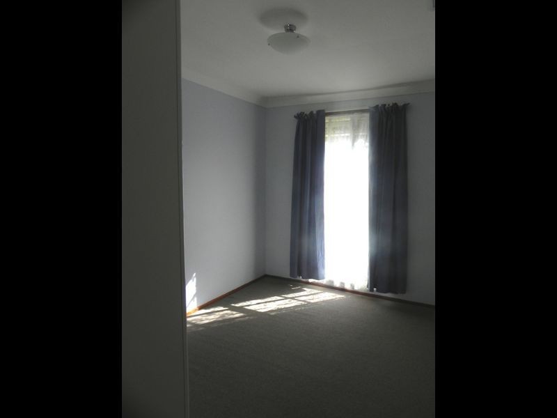 55 Poplar Ave, Albion Park Rail NSW 2527
