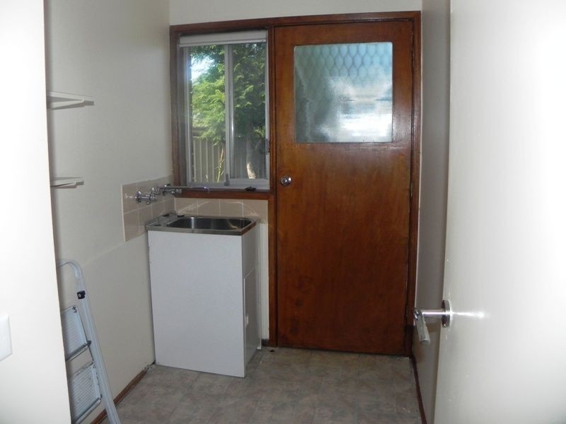 55 Poplar Ave, Albion Park Rail NSW 2527