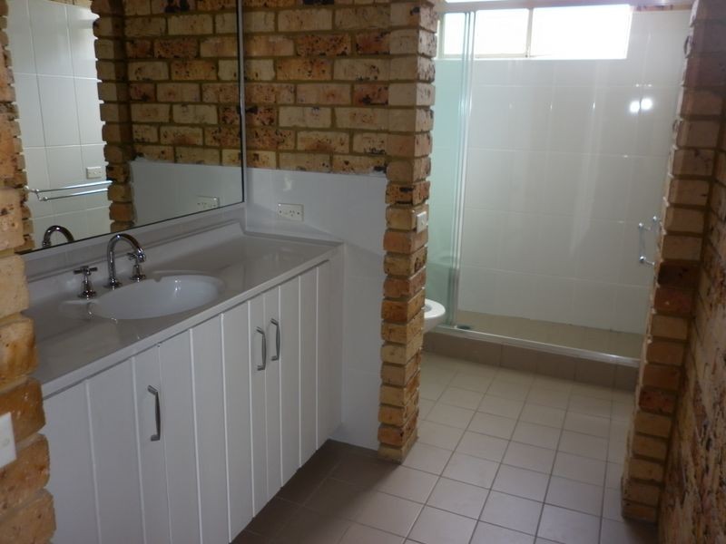 180 North Kiama Dr, Kiama Downs NSW 2533