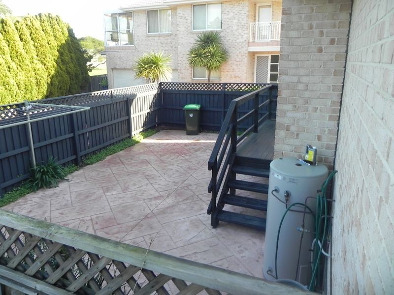 2/24-26 Boollwarroo Parade, Shellharbour NSW 2529