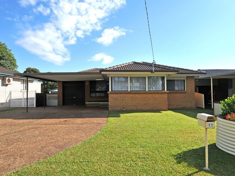 11 Elm Street, Albion Park Rail NSW 2527