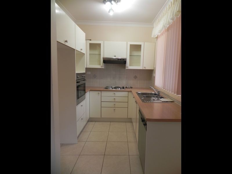1/72 Daintree Drive, Albion Park NSW 2527