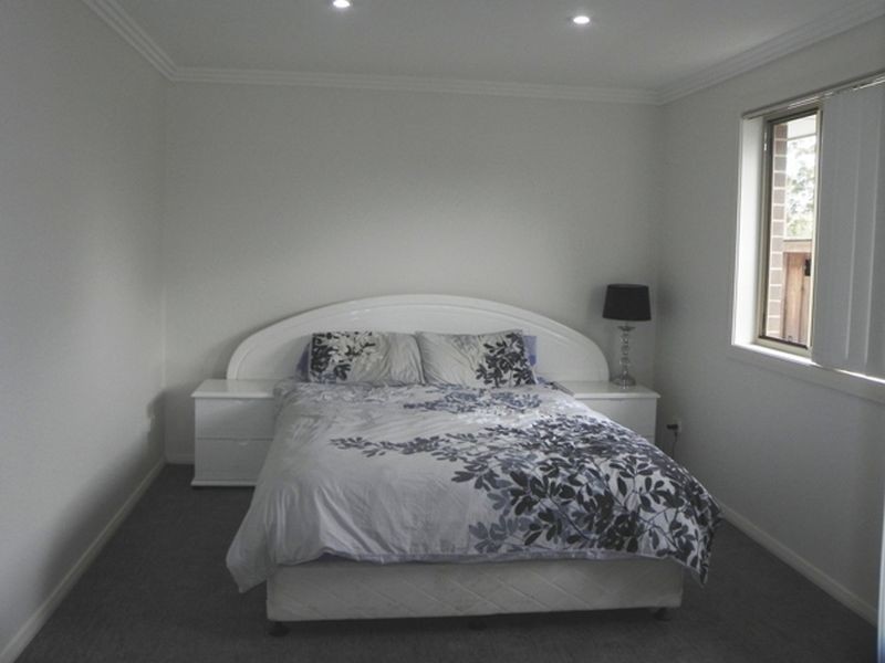 1/9 Banksia Street, Albion Park Rail NSW 2527