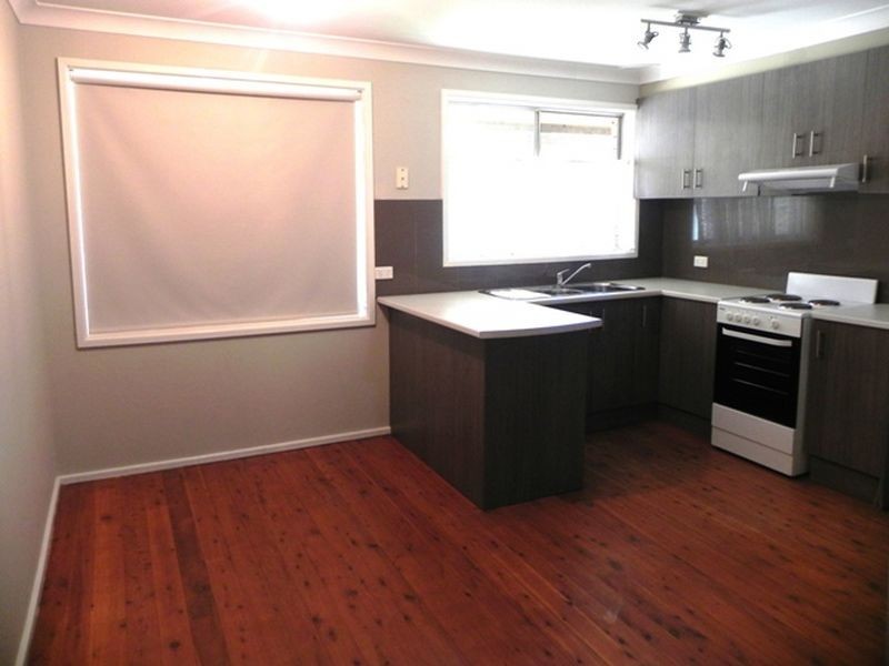 27 Brigadoon Circuit, Oak Flats NSW 2529