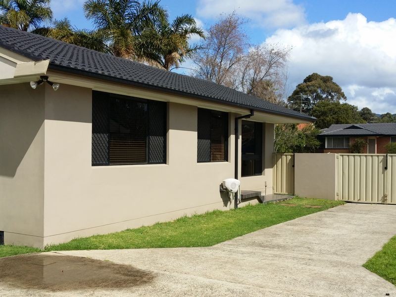 35 Coolibah Ave, Albion Park Rail NSW 2527
