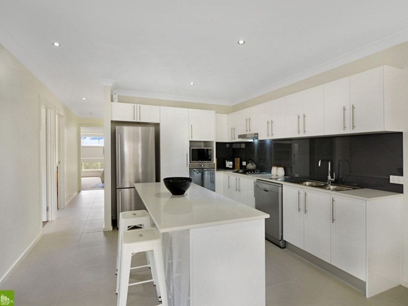 11a Cascade Circuit, Albion Park NSW 2527