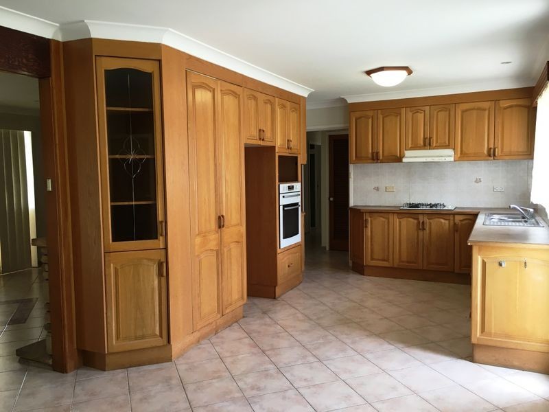 2 Headland Pde, Barrack Point NSW 2528