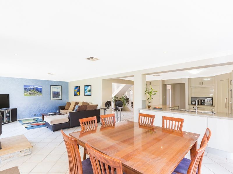 6 Kialoa Circuit, Shell Cove NSW 2529