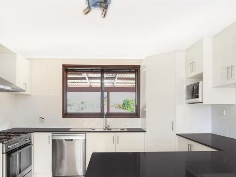 3 Dudgeon Street, Albion Park NSW 2527