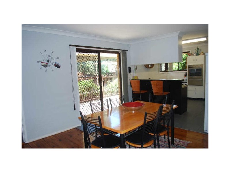 10 Hayward Street, Kanahooka NSW 2530