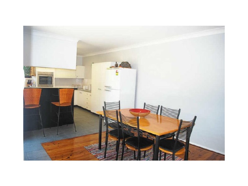 10 Hayward Street, Kanahooka NSW 2530