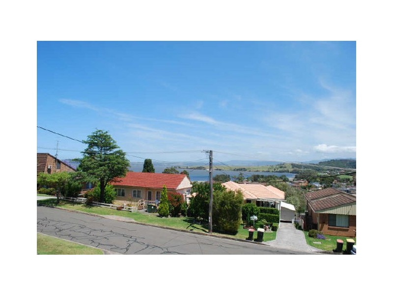 10 Hayward Street, Kanahooka NSW 2530