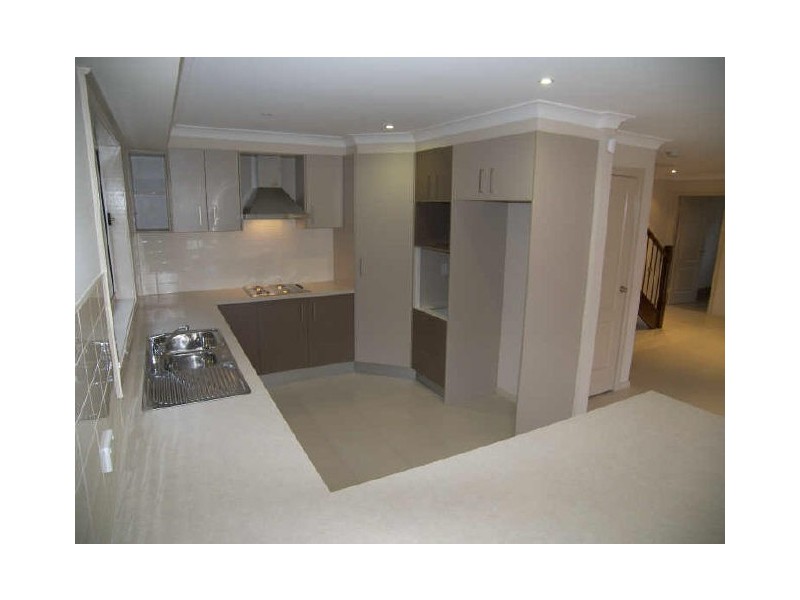 27 Darling Drive, Albion Park NSW 2527