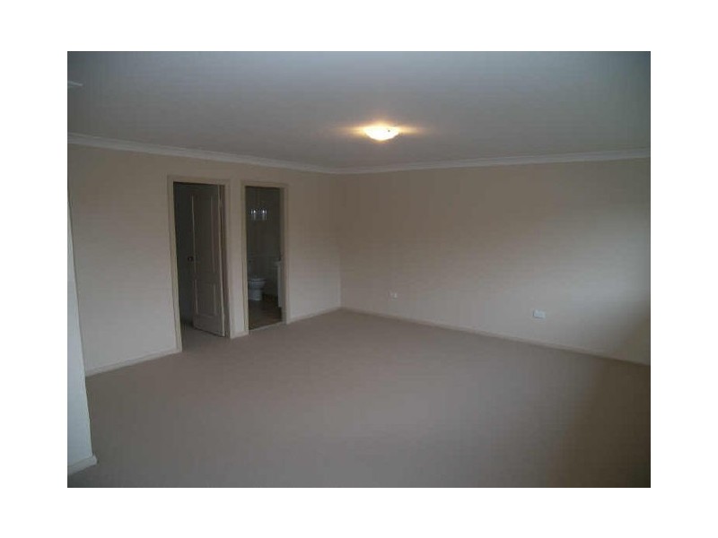 27 Darling Drive, Albion Park NSW 2527