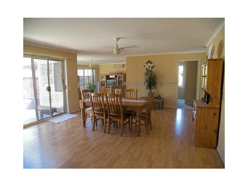 4 Mood Circuit, Albion Park NSW 2527