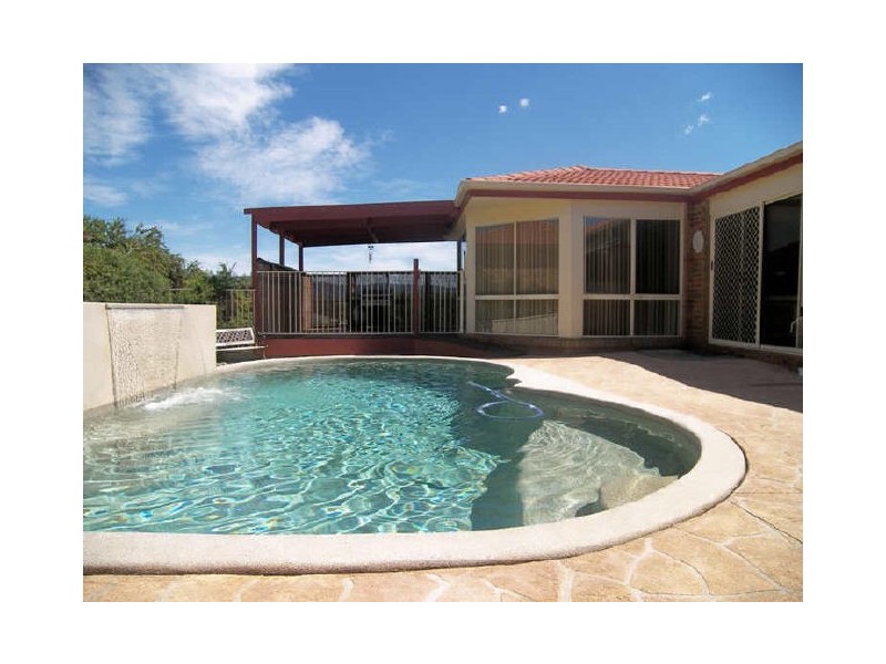 4 Mood Circuit, Albion Park NSW 2527