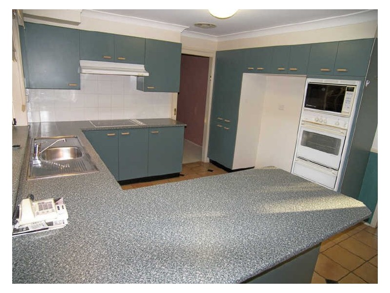 26 Gloucester Circuit, Albion Park NSW 2527