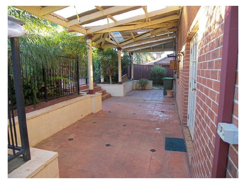 26 Gloucester Circuit, Albion Park NSW 2527