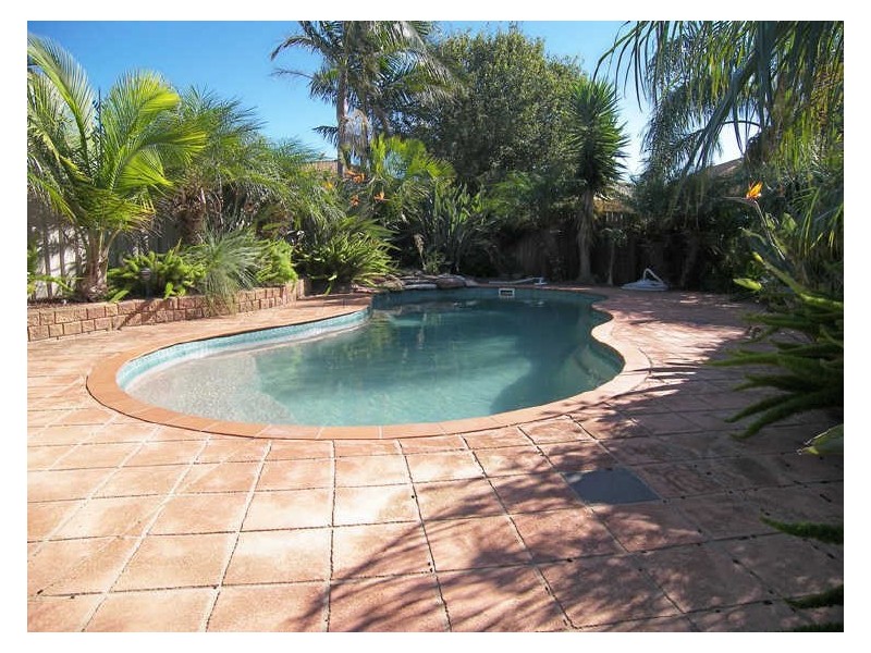 26 Gloucester Circuit, Albion Park NSW 2527