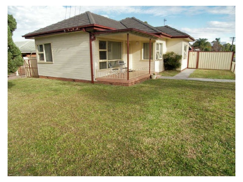 41 Byamee Street, Dapto NSW 2530