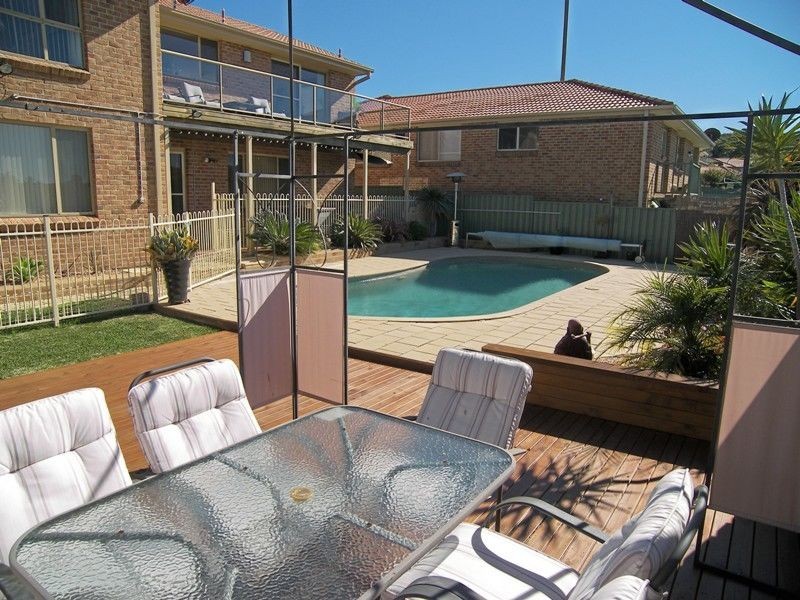 11 The Grove, Shellharbour NSW 2529