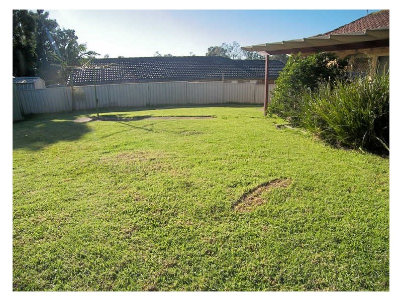 7 Richmond Place, Albion Park NSW 2527