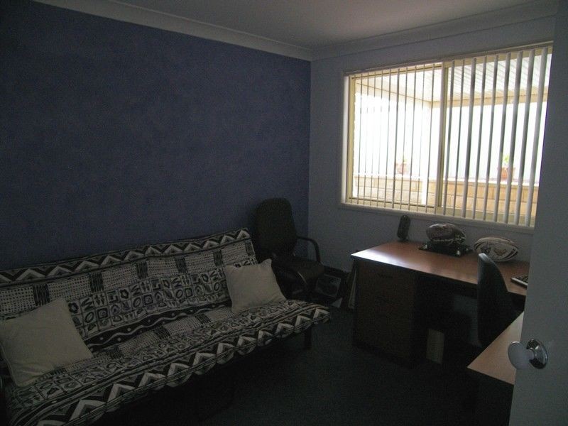 3 Kalgan Way, Albion Park NSW 2527