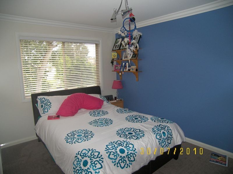 107 Deakin Street, Oak Flats NSW 2529