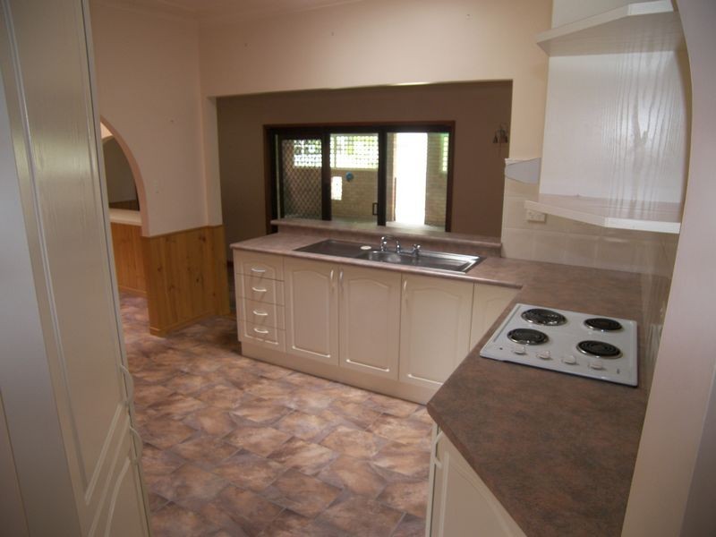 90 Koona Street, Albion Park Rail NSW 2527 the real estate agency