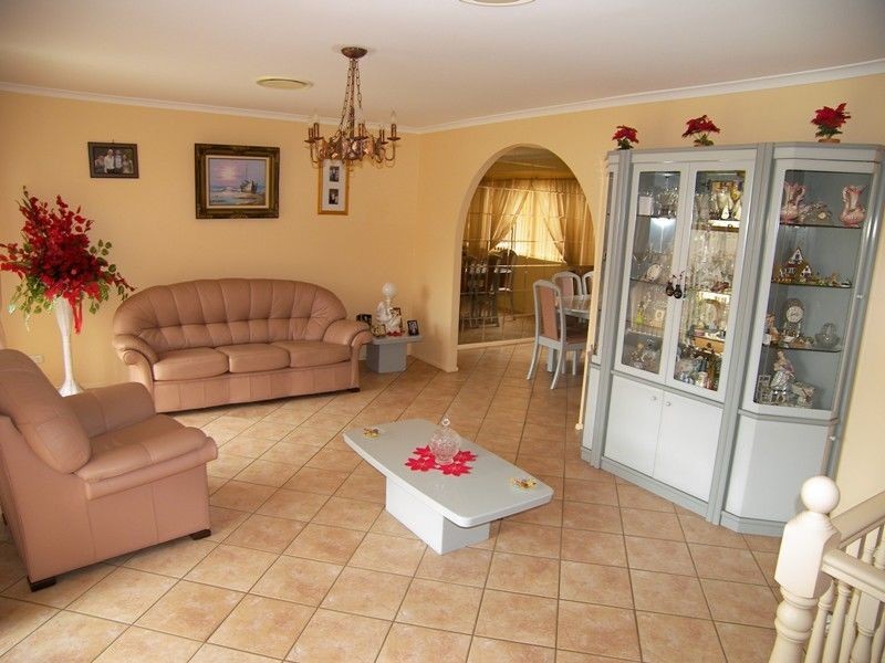 85 Vermont Rd, Warrawong NSW 2502