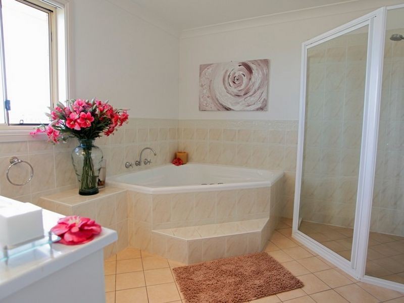 7 Yarle Crescent, Flinders NSW 2529