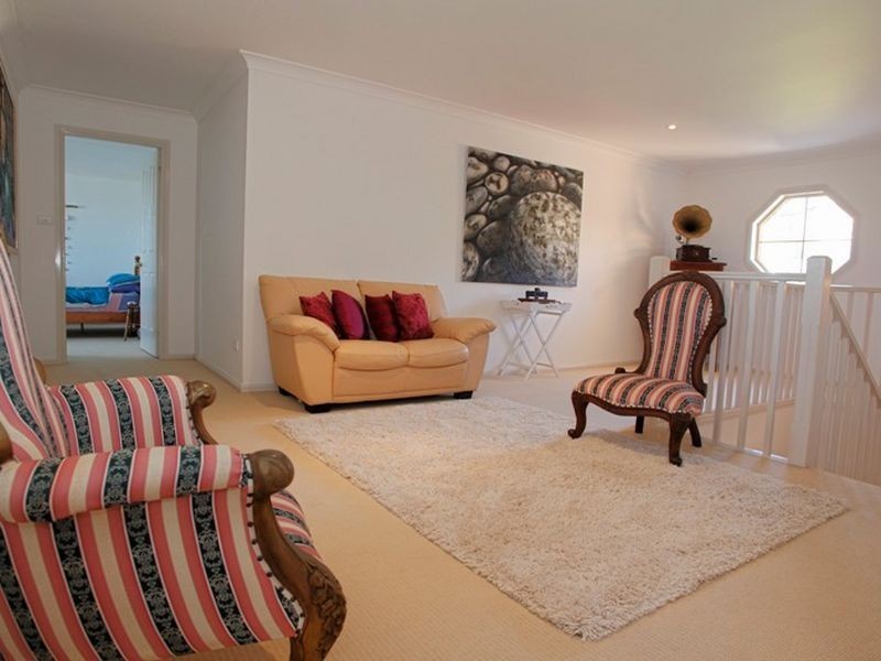 7 Yarle Crescent, Flinders NSW 2529