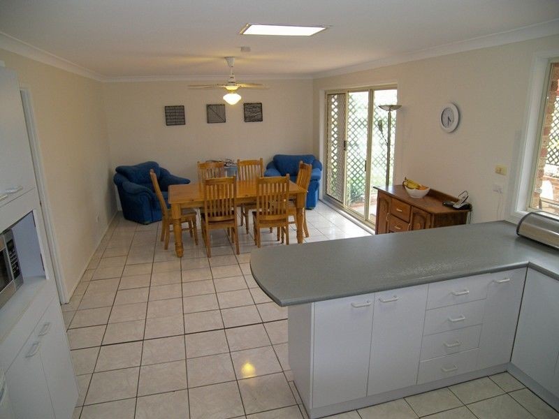 58 Mayfield Circuit, Albion Park NSW 2527